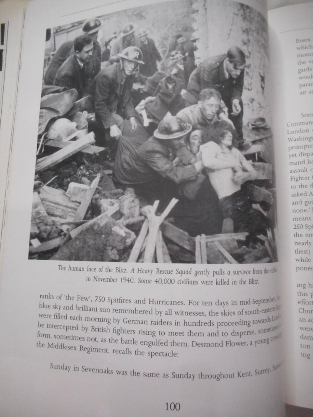 The Second World War Hardcover By John Keegan Illustrated w/ photos and drawings - Picture 6 of 11